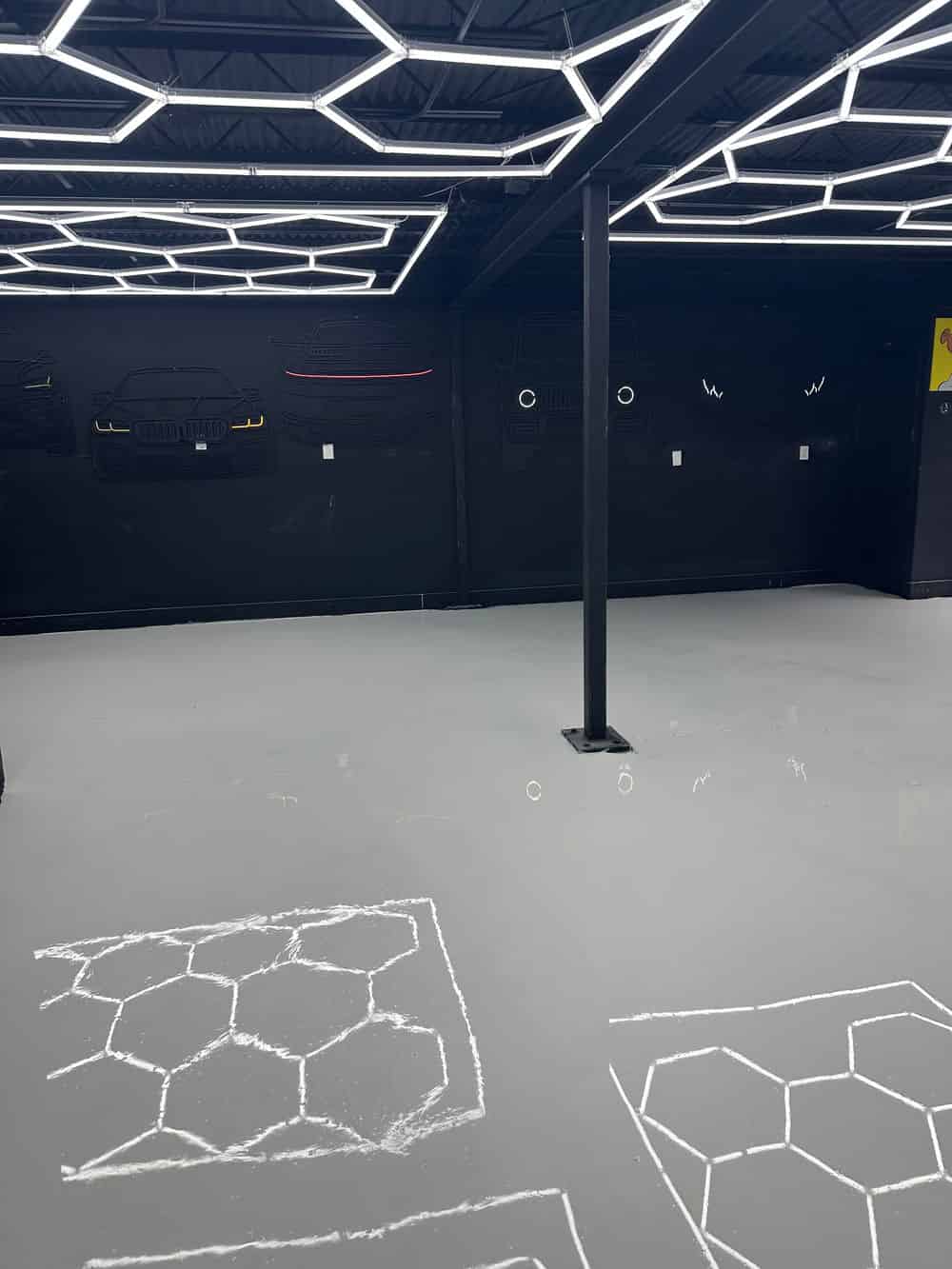 Grind and Seals image